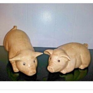 VTG ceramic Porcelain Pigs piglets by Isabel Kurtz 1991 beige figurines FLAW